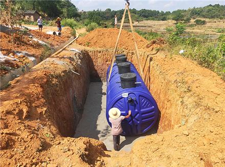 PE凈化槽應(yīng)用案例 河池市新農(nóng)村污水處理設(shè)備應(yīng)用案例